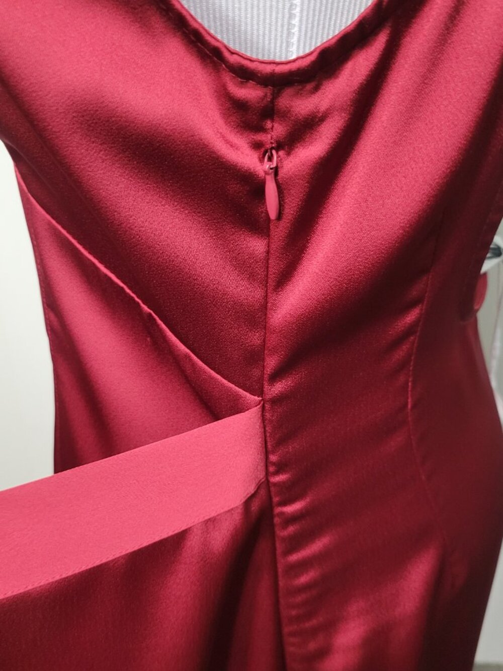 Amylynn Crimson Satin Tie Waist Dark Romantic Vamp Goth Indie Sleaze Midi Dress - Picture 10 of 16